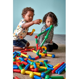 Max-Brain, 200 delar