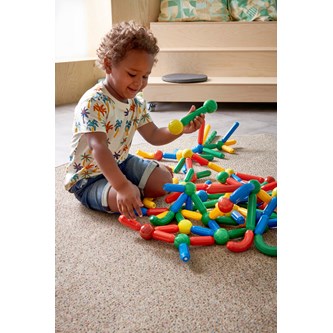 Max-Brain, 200 delar