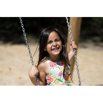 ROBINIA A-gunga med 2 platta gungsitsar