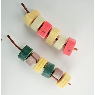 Lekmat av sten, Grillspett