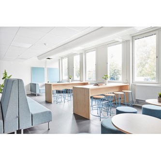 Sektionssoffa Liner 120 med smulgap exkl tyg