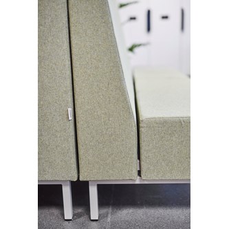 Sektionssoffa Liner 120 med smulgap exkl tyg