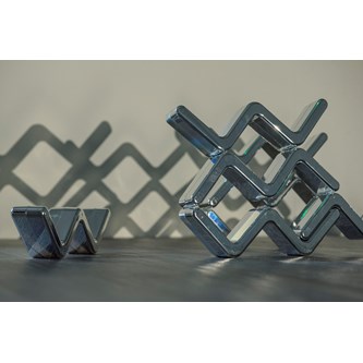 Speglande vågor, 12 delar