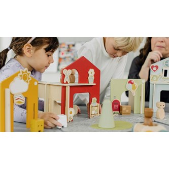 MICKI Lekvärld Stad & land