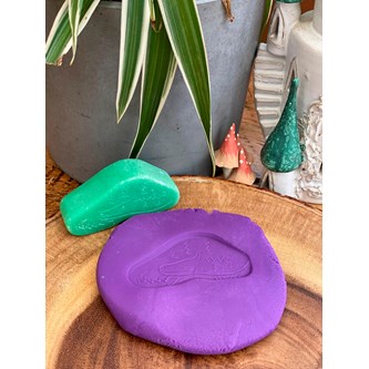 Lekfigurer Sagoväsen av sten