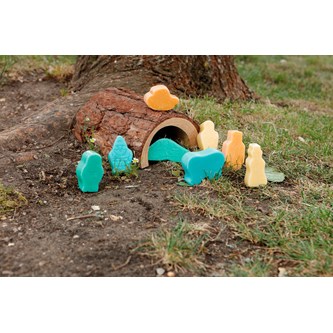 Lekfigurer Sagoväsen av sten