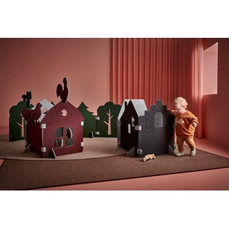 Saga lekskärm bondgård