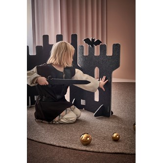 Saga lekskärm fästning