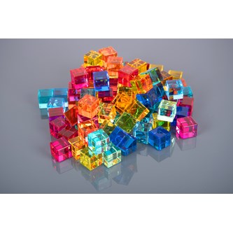 Regnbågskuber på en spegelbricka, 101-pack