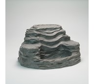 Stort vattenfall av sten