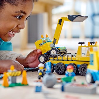 LEGO® City Byggfordon och kran med rivningskula