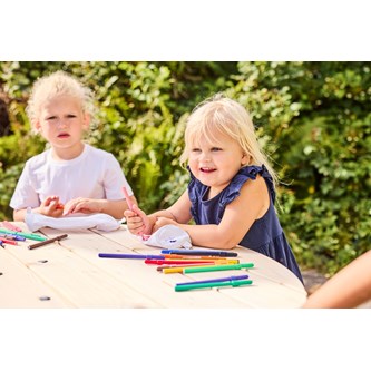 Pennfodral med pennor