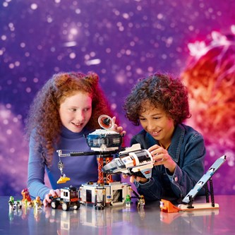 LEGO City Rymdbas och raketuppskjutning
