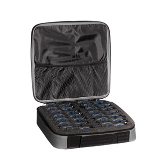 Silva kompassväska med 28 kompasser