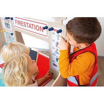 Polis- och brandstation