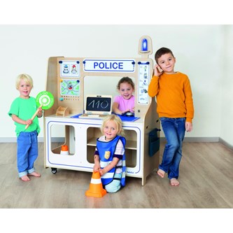 Polis- och brandstation