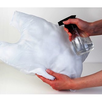 Hug, dockan som lugnar