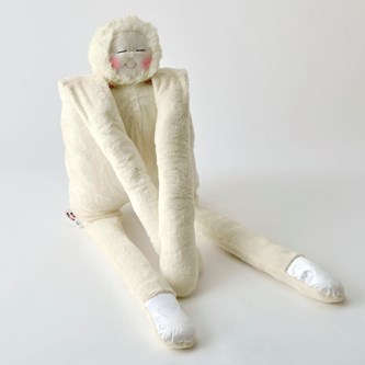 Hug, dockan som lugnar