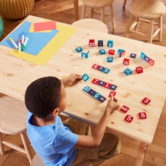 Magna-Tiles Lär dig bokstäver och siffror, 112 delar