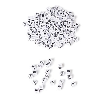 Kubpärlor specialtecken, vit botten 300-pack