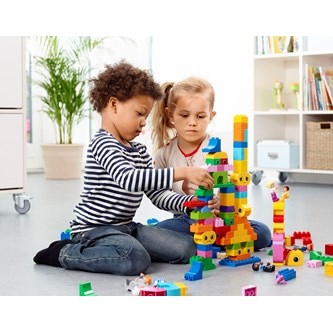 LEGO® Education Kreativt set med LEGO® DUPLO® klossar