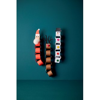 Juliga figurer på väggen