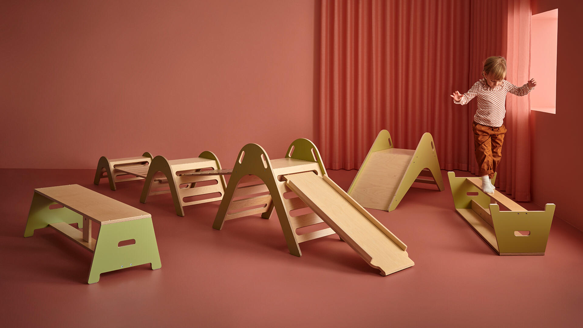 Rörelse & balansmöbler