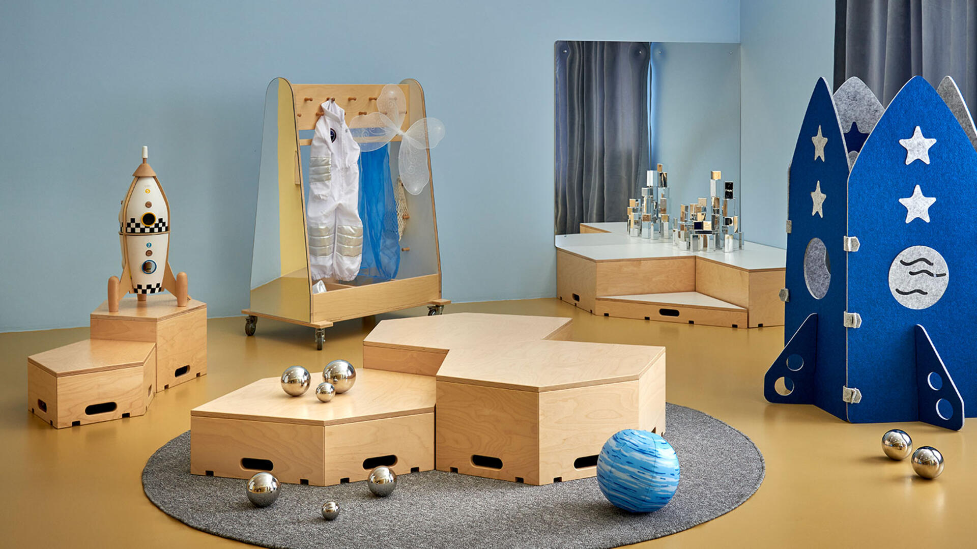 Scenmoduler & podium