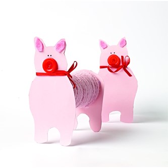 Grisar av pappersrullar