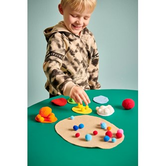 Räkna färgglada ägg