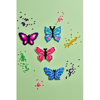 Pärlade vårfjärilar