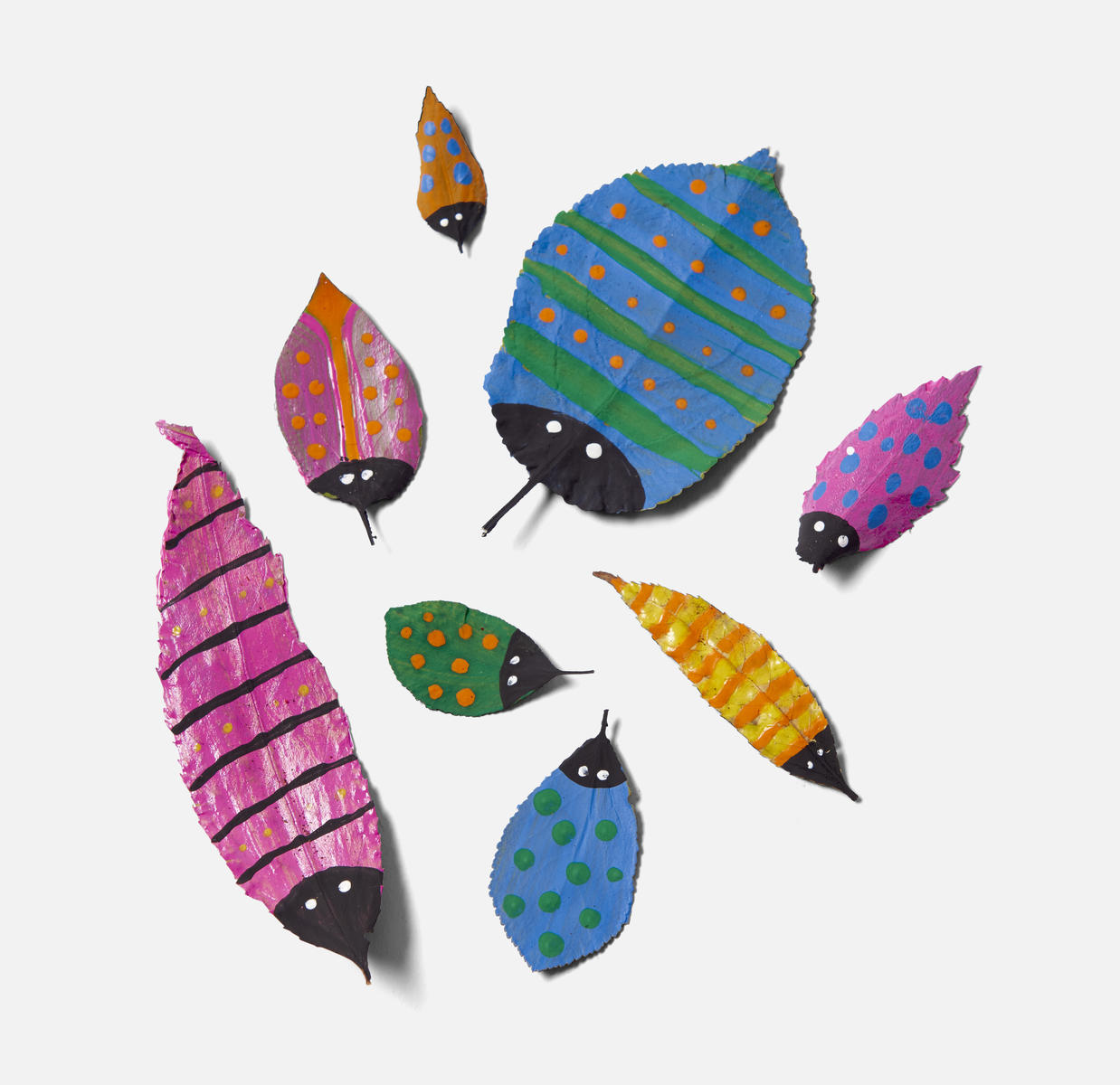 Höstysseltips för skolan och förskolan färgglada lövbaggar