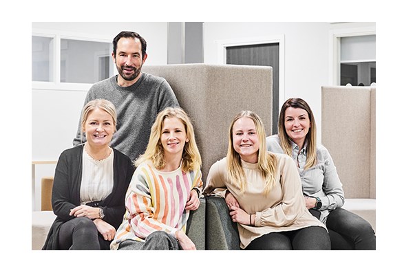 Kontakta oss för rådgivning, kostnadsfria offerter och kostnadsfria ritförslag