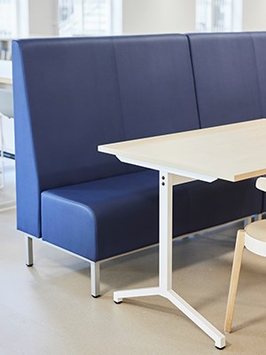 Soffa Liner - perfekt för skolmatsalen och skolrestaurangen