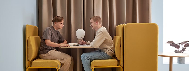 Adapt soffsystem för skolan